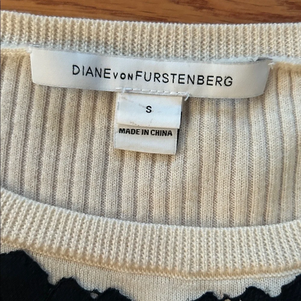 DIANE VON FURSTENBERG Shana Wool blend Sweater Ivory with Black Lace Appliqué S